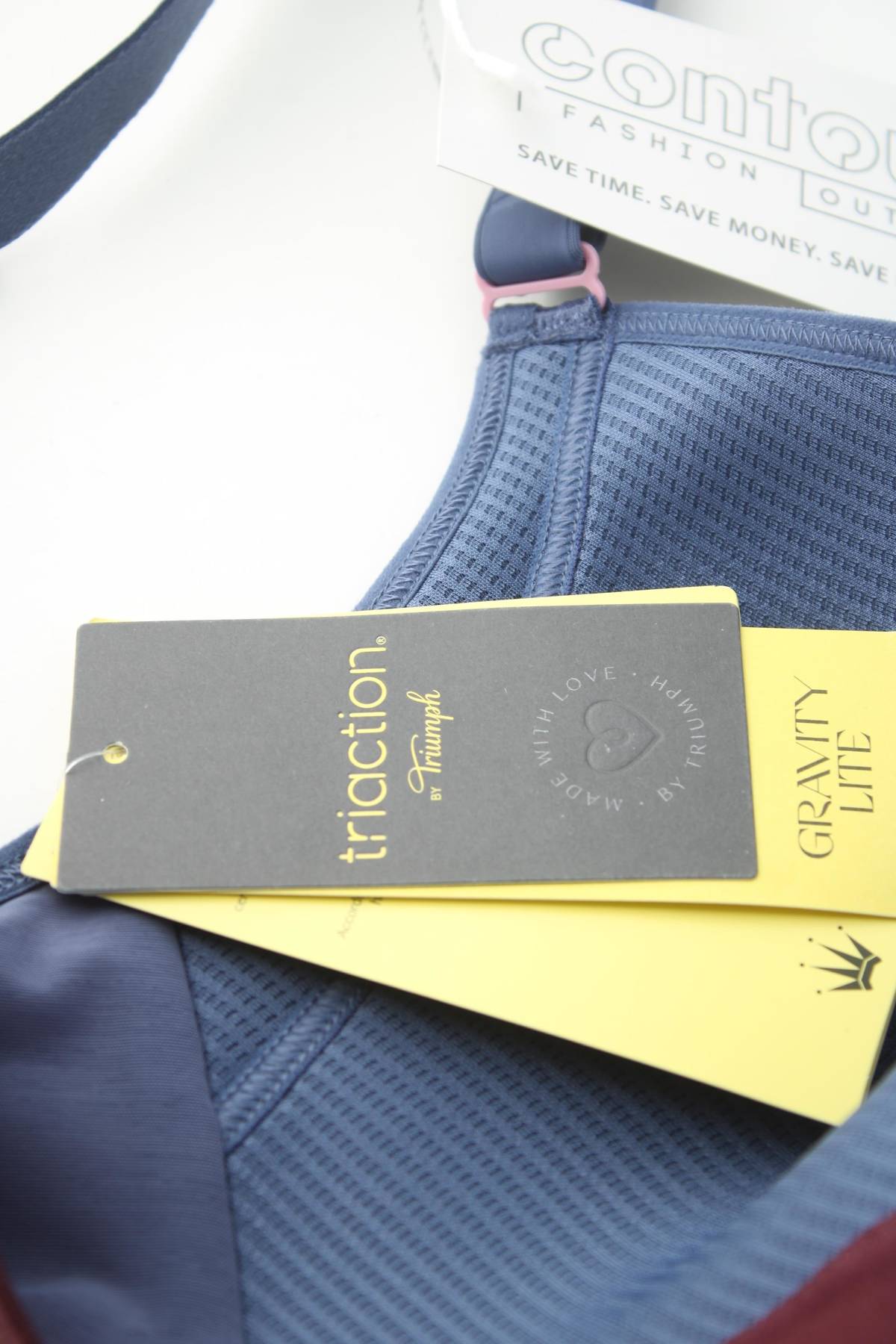 Спортен сутиен Triumph Triaction3