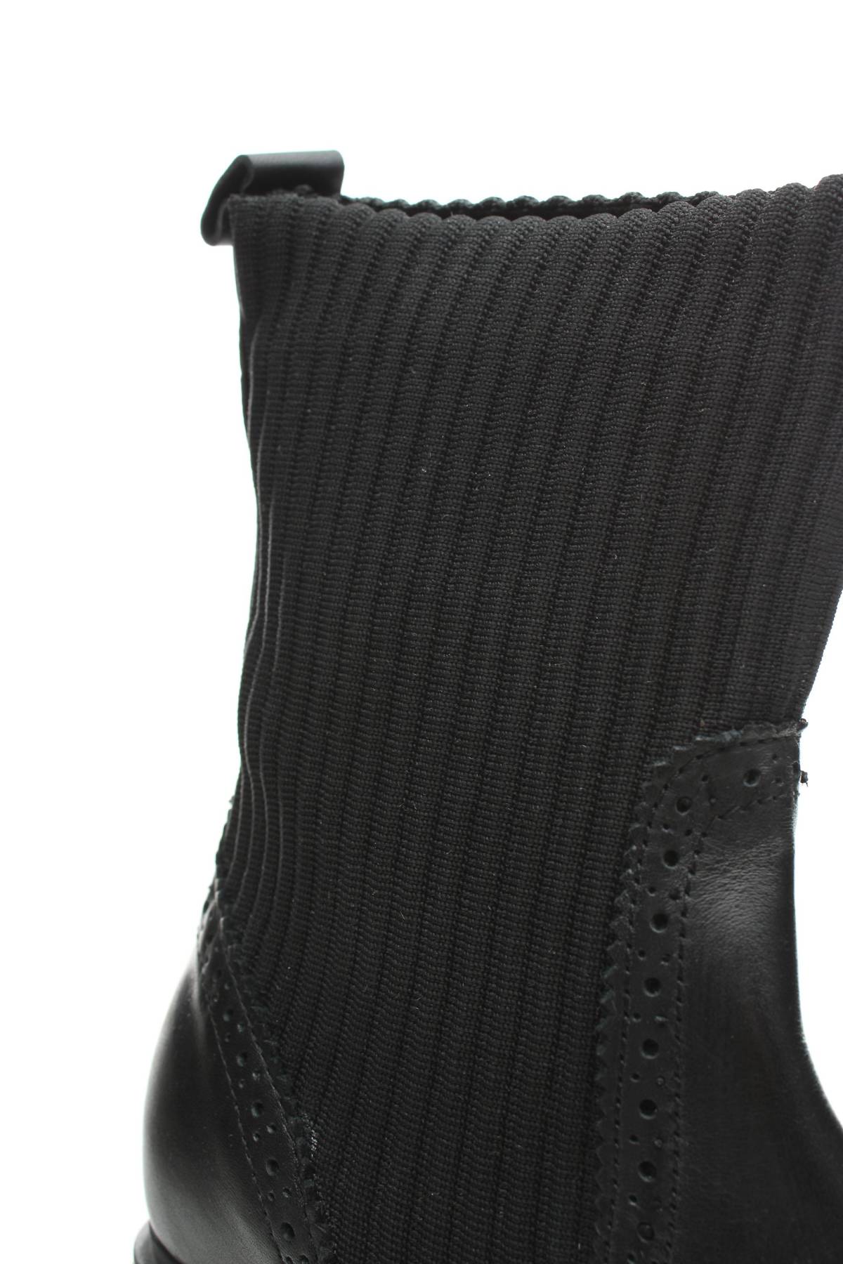 Дамски боти Inuovo5