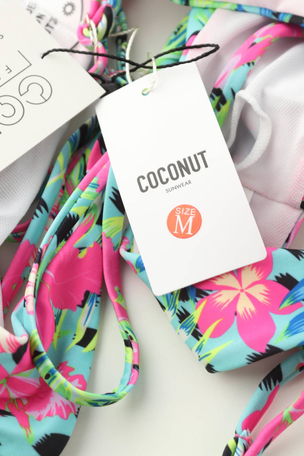 Бански костюм Coconut3 - Contour.bg Бански костюм Coconut3