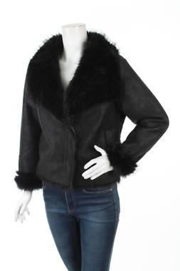 Дамско кожено яке C&A1