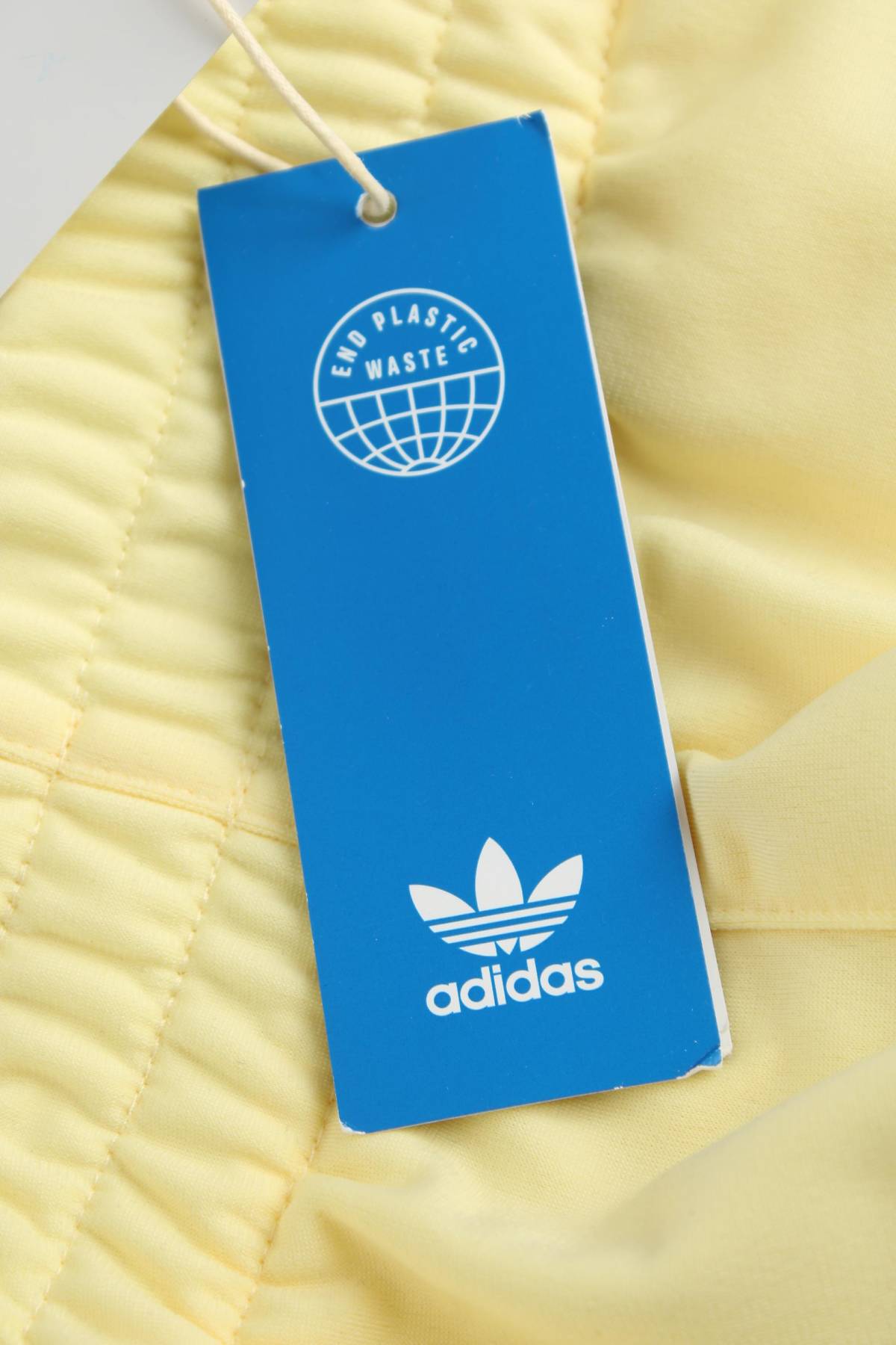 Дамски шорти Adidas Originals3