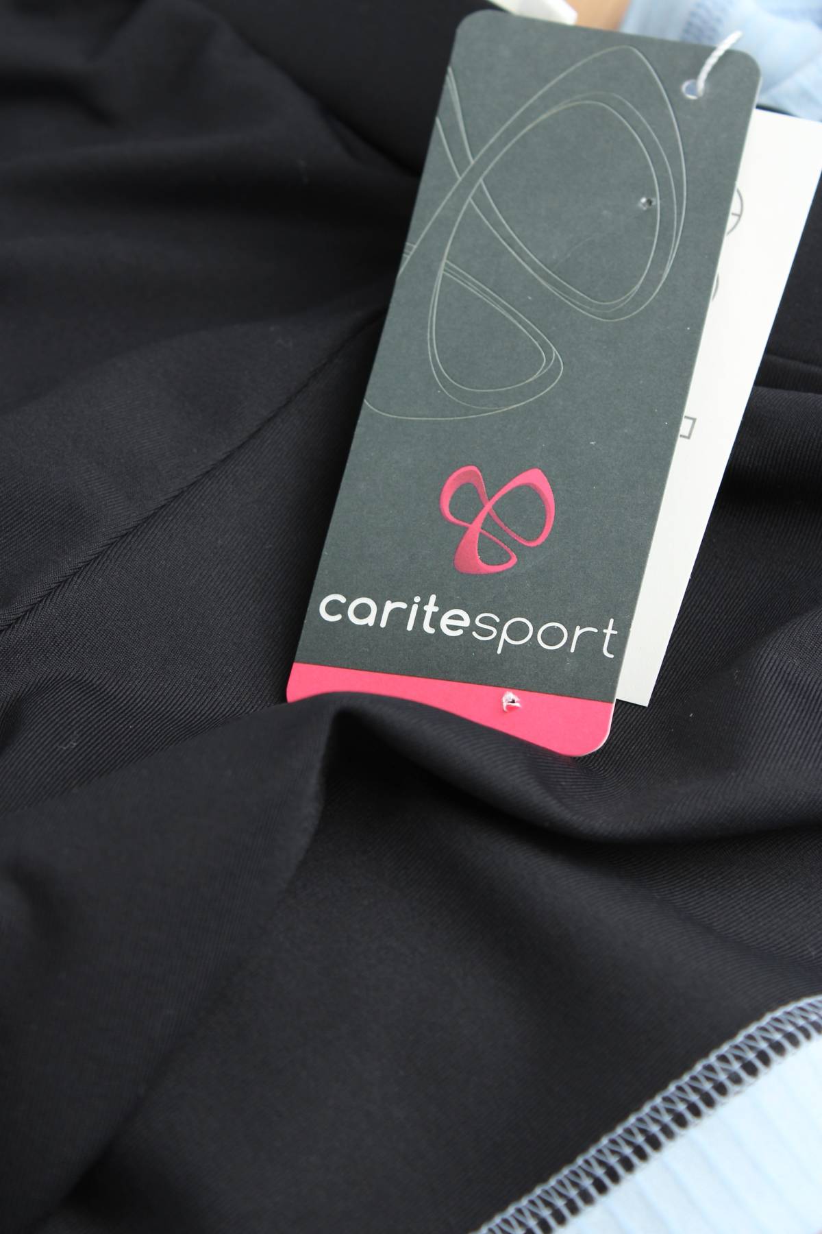 Дамски спортен клин Carite Sport3