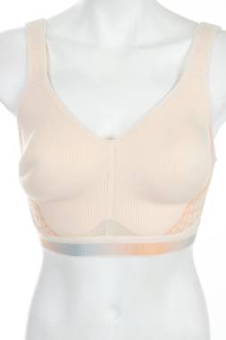 Спортен сутиен Triumph Triaction1