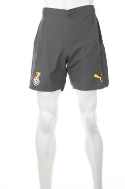 Мъжки футболни шорти Puma1