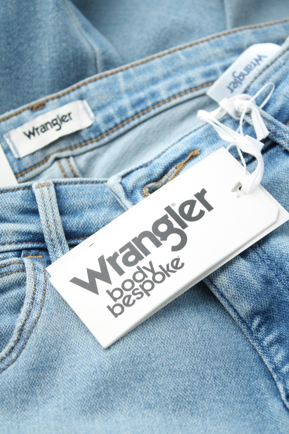 Γυναικεία τζιν Wrangler3