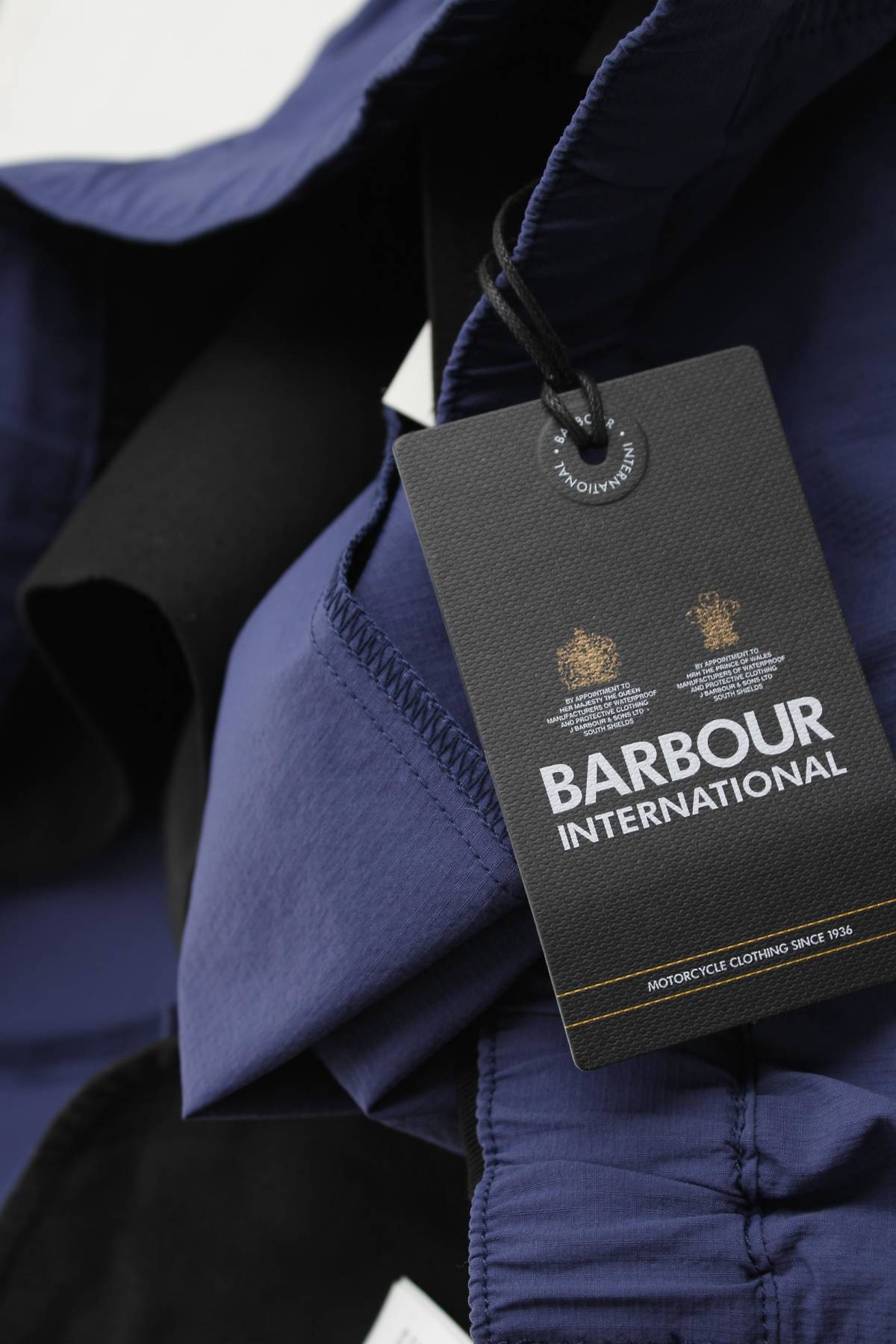 Мъжки къс панталон Barbour3 - Contour.bg Мъжки къс панталон Barbour3