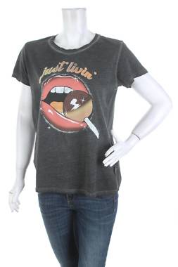 Дамска тениска Guess1