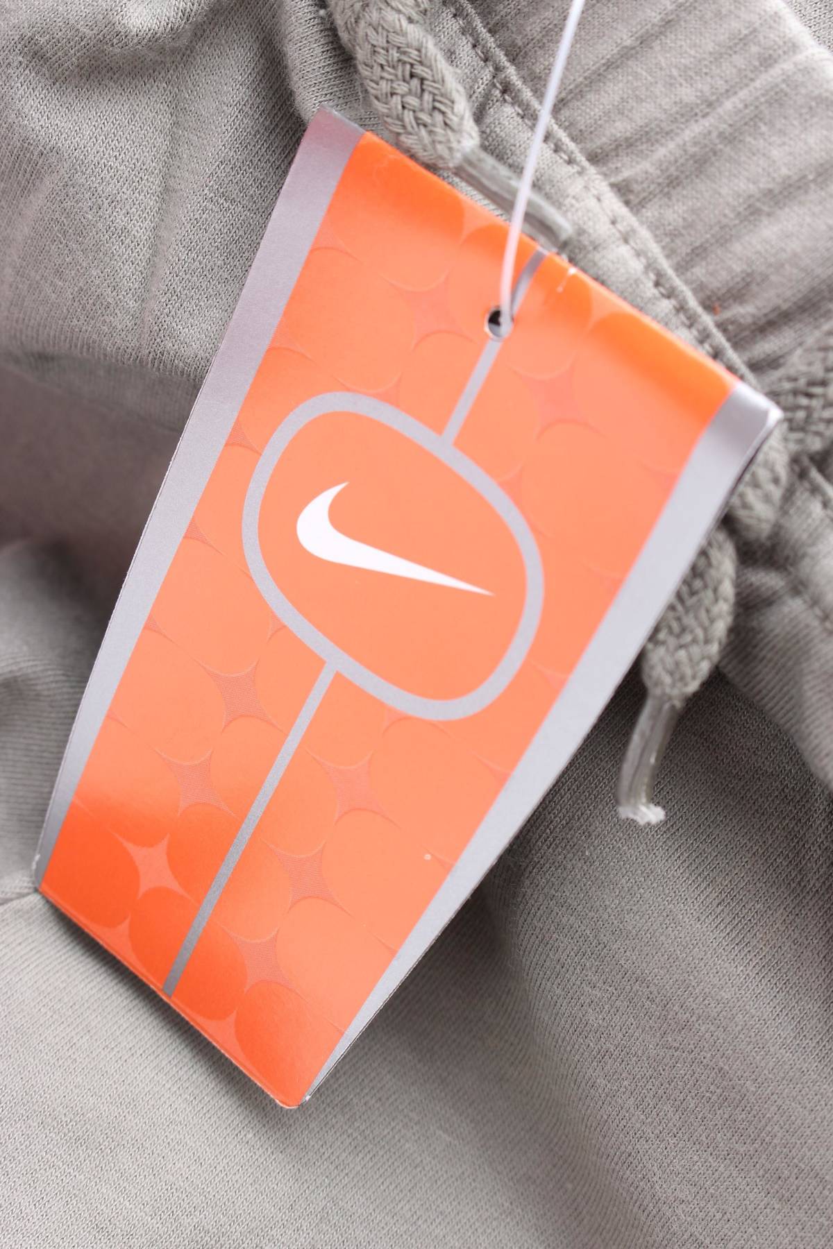 Детски къс панталон Nike3 - Contour.bg Детски къс панталон Nike3