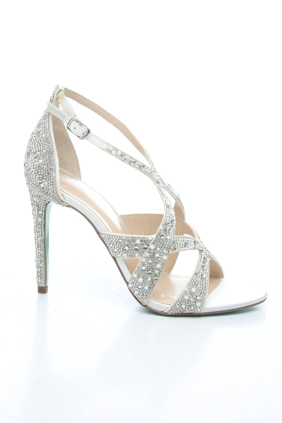 Σανδάλια Betsey Johnson1