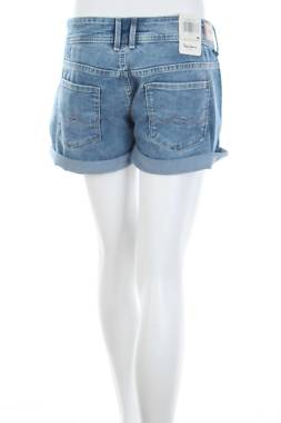 Γυναικεία τζιν σορτσάκια Pepe Jeans2