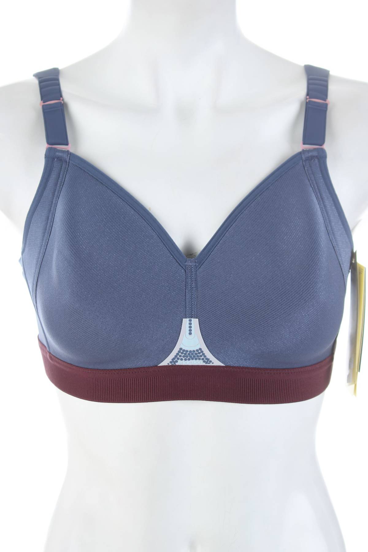 Спортен сутиен Triumph Triaction1