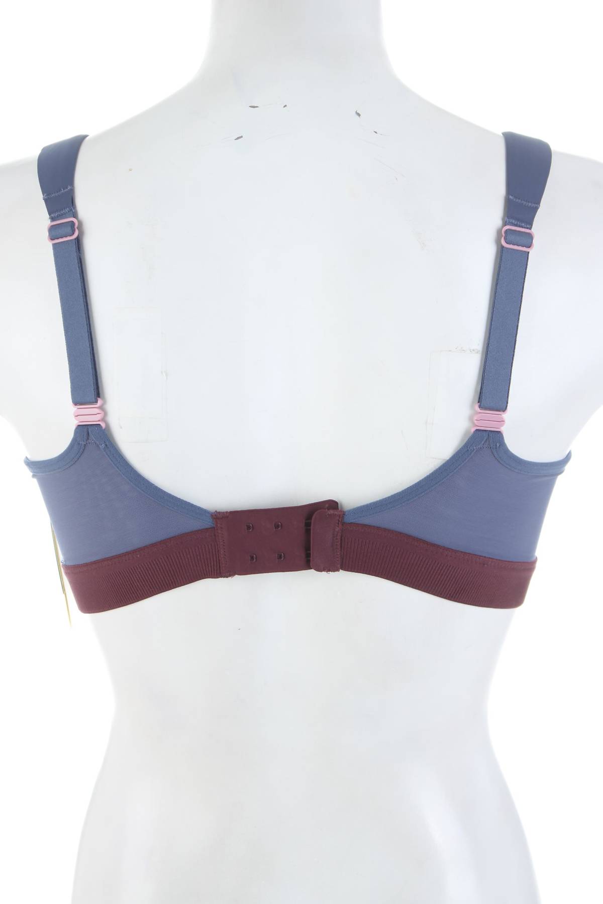 Спортен сутиен Triumph Triaction2