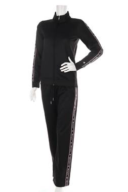 Дамски спортен екип Champion1 - Contour.bg Дамски спортен екип Champion1