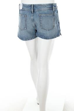 Γυναικεία τζιν σορτσάκια Mango2