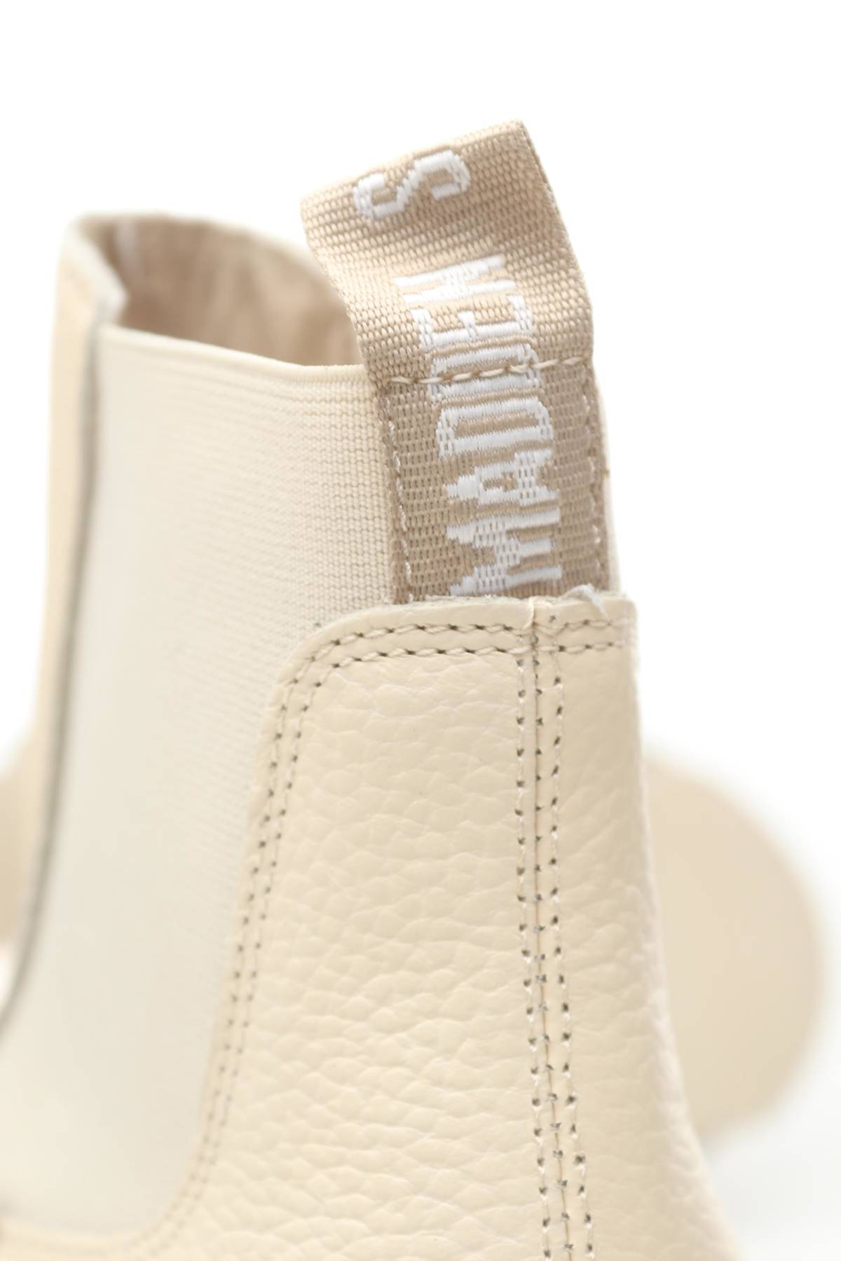 Дамски боти Steve Madden5