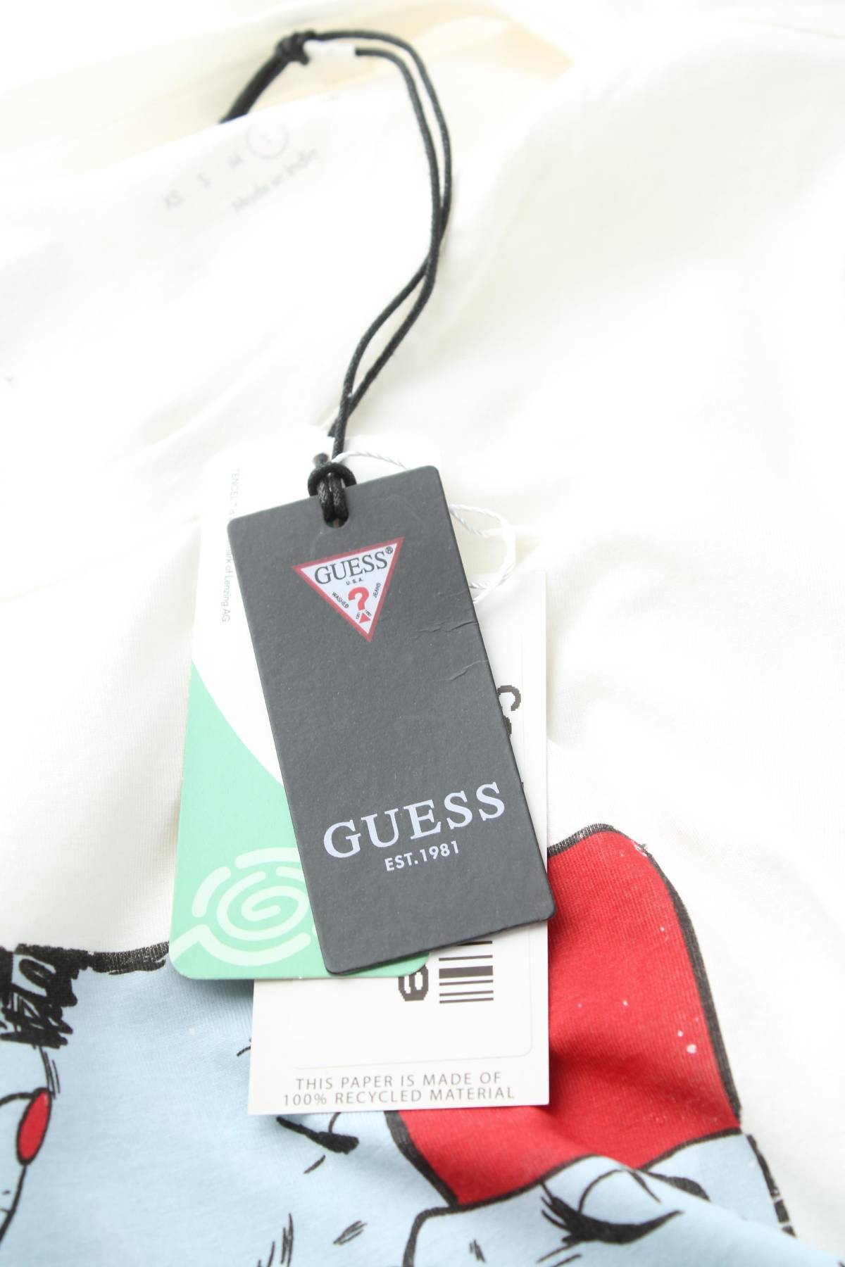 Дамска тениска Guess3