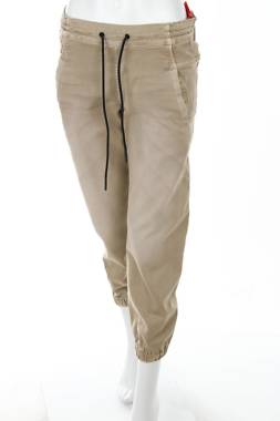 Дамски панталон Diesel1