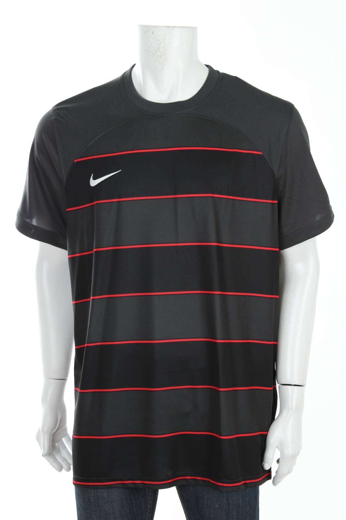 Мъжка спортна тениска Nike3