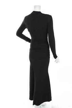 Рокля Michelle Keegan2