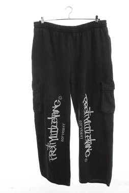 Γυναικείο αθλητικό παντελόνι Pretty Little Thing1