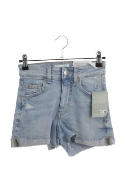 Γυναικεία τζιν σορτσάκια H&M1