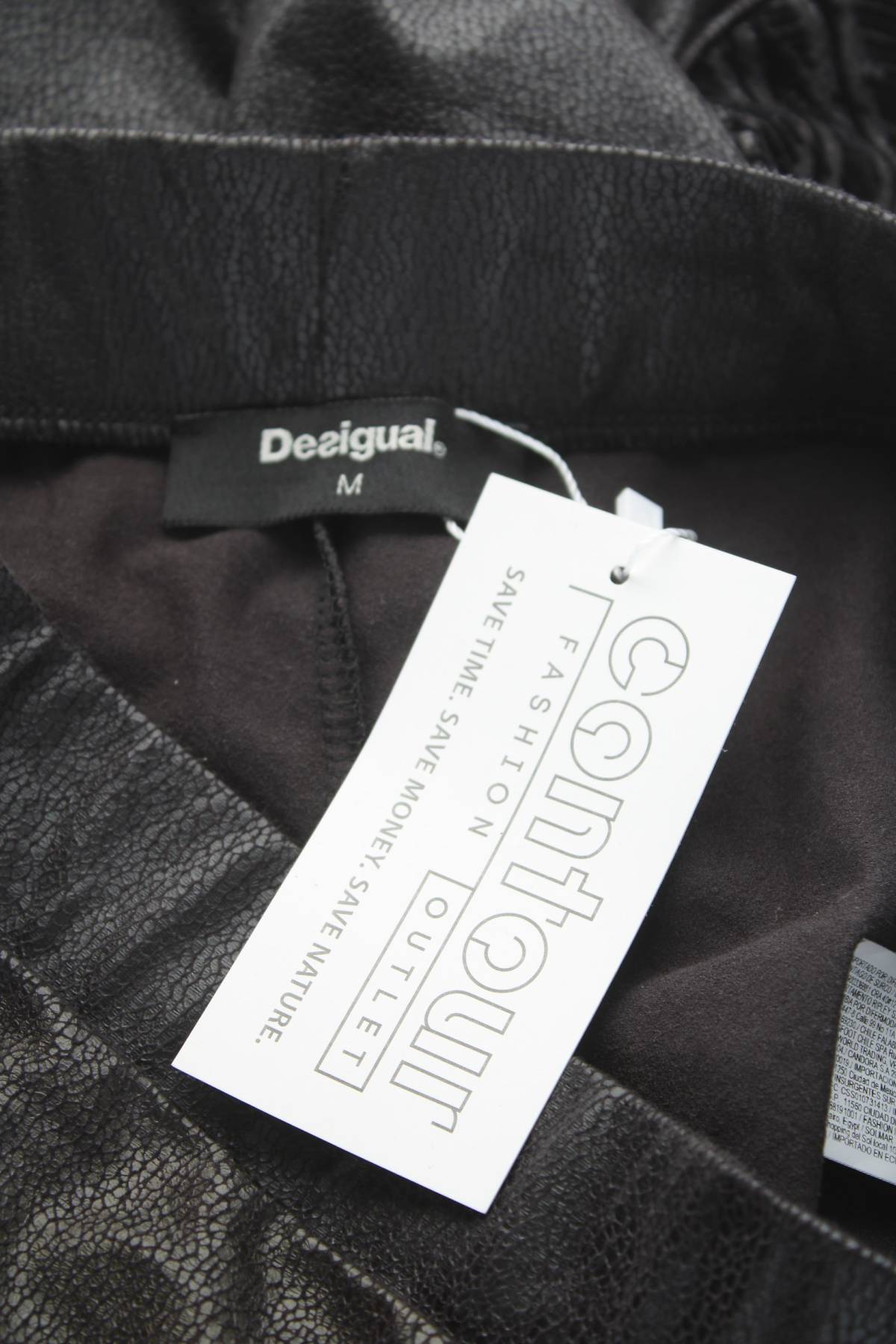 Дамски клин Desigual3