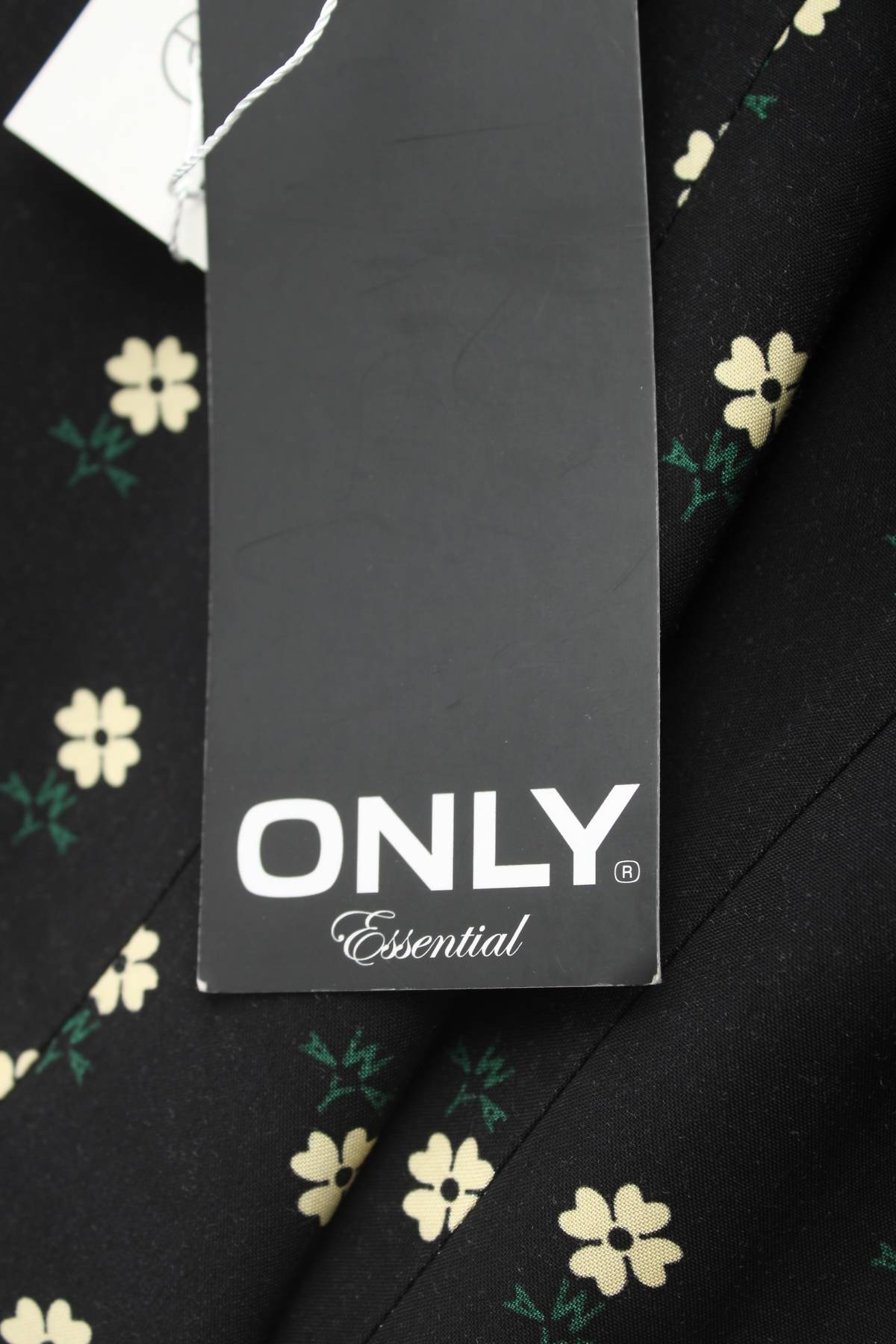 Рокля Only Essential3 - Contour.bg Рокля Only Essential3