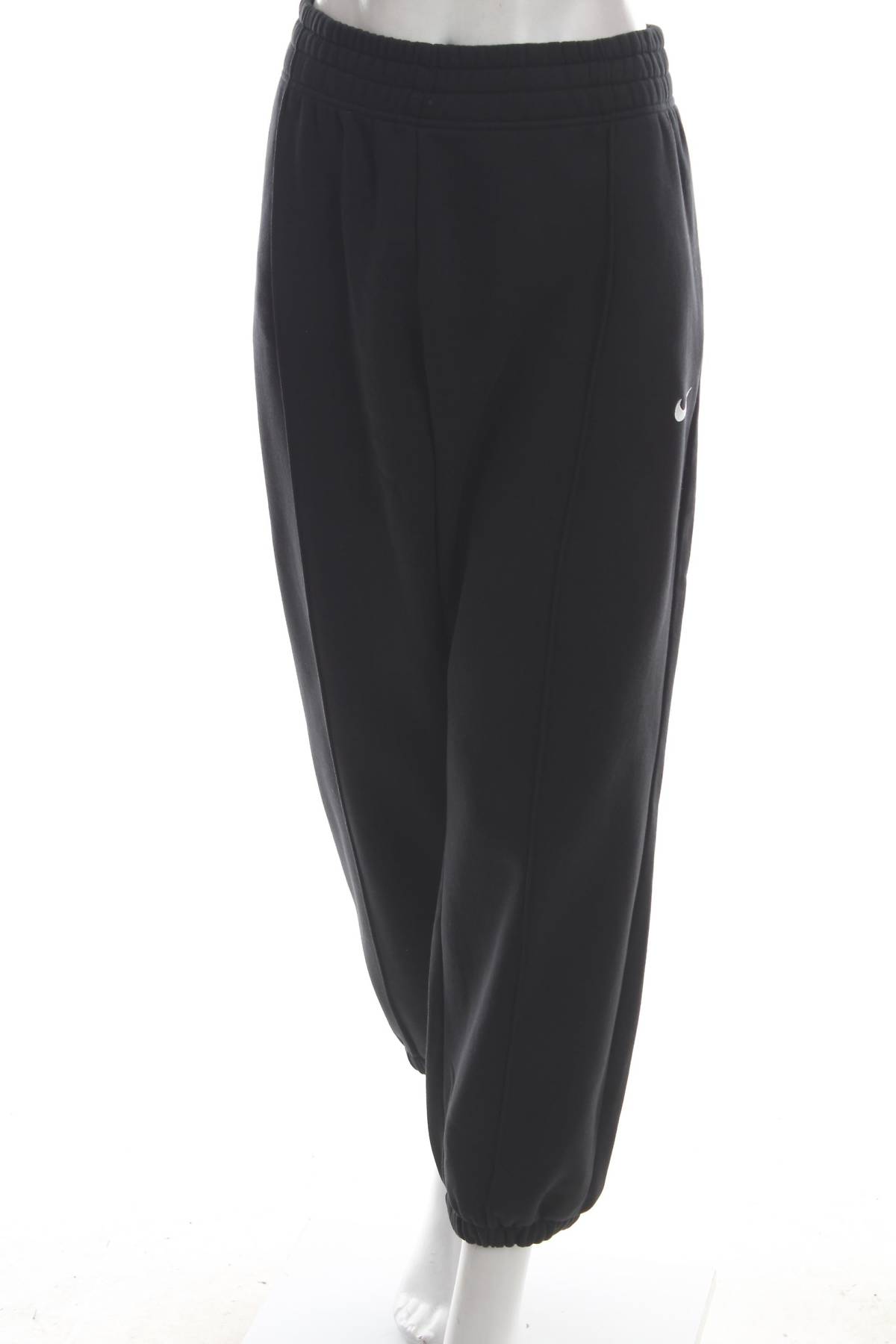 Дамско спортно долнище Nike1 - Contour.bg Дамско спортно долнище Nike1