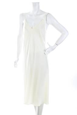 Дамска нощница Triumph1