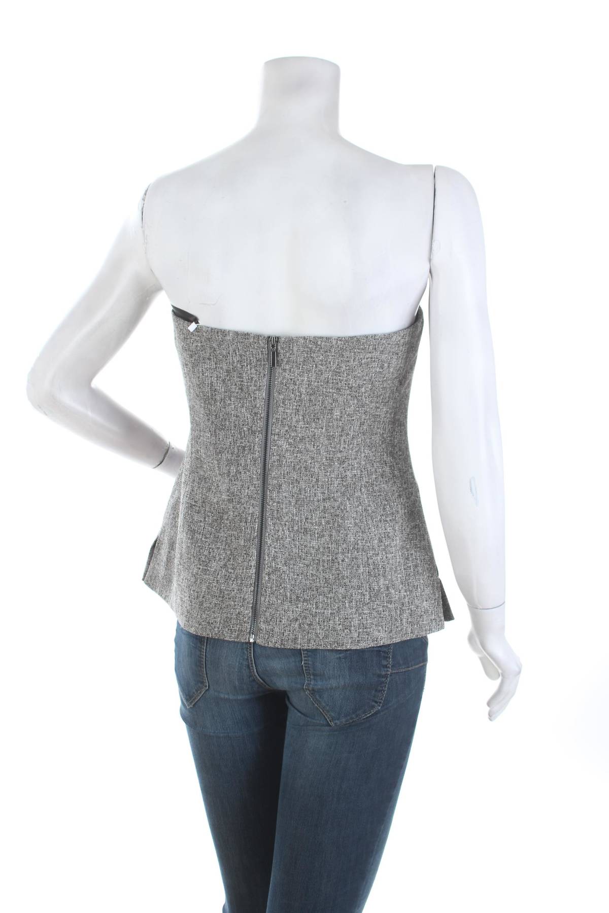 Γυναικείο αμάνικο Michelle Keegan2