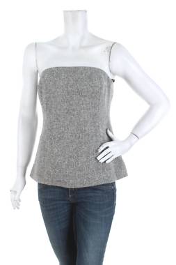 Γυναικείο αμάνικο Michelle Keegan1