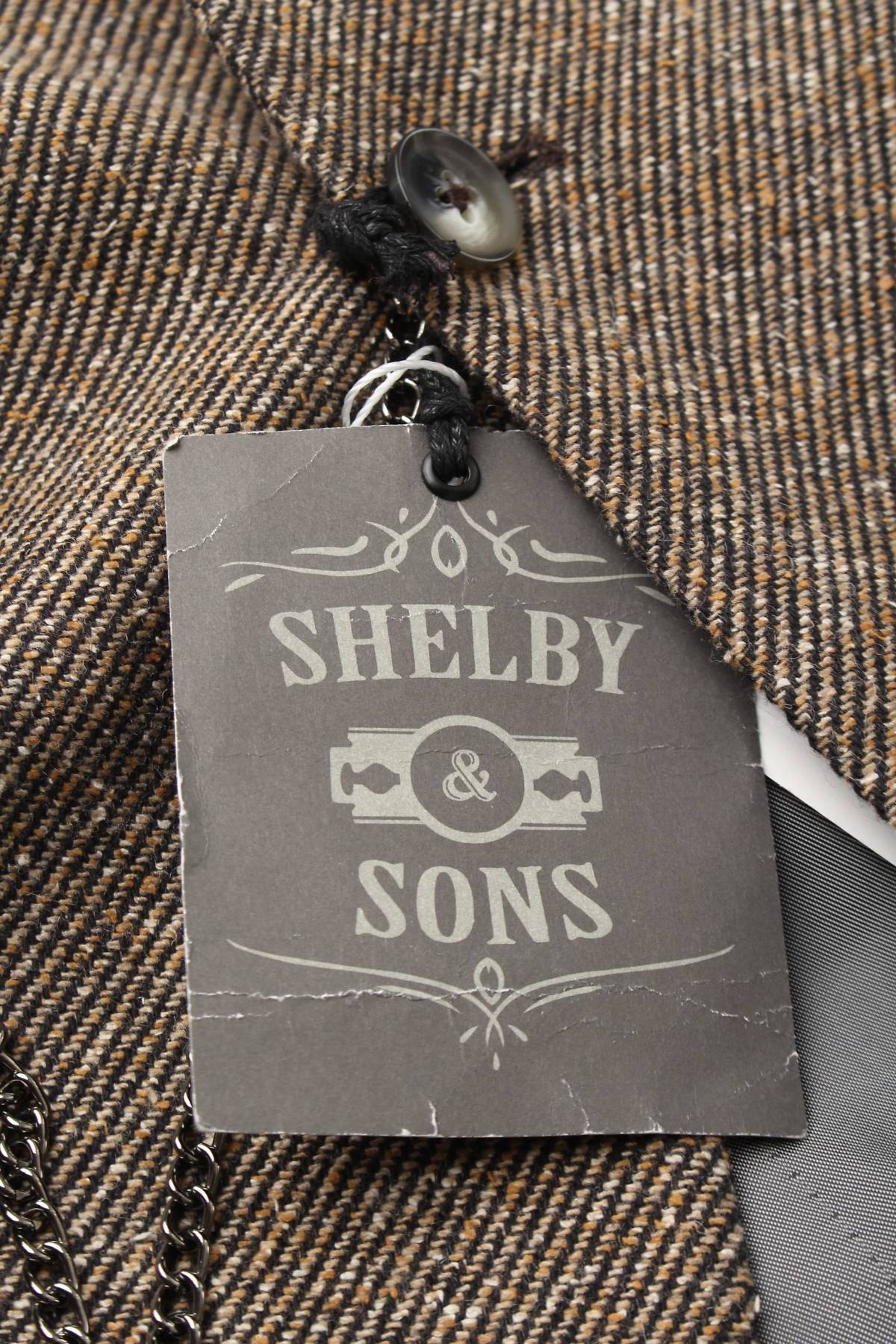 Мъжки костюм Shelby & Sons3