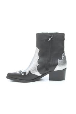 Дамски боти Steve Madden2