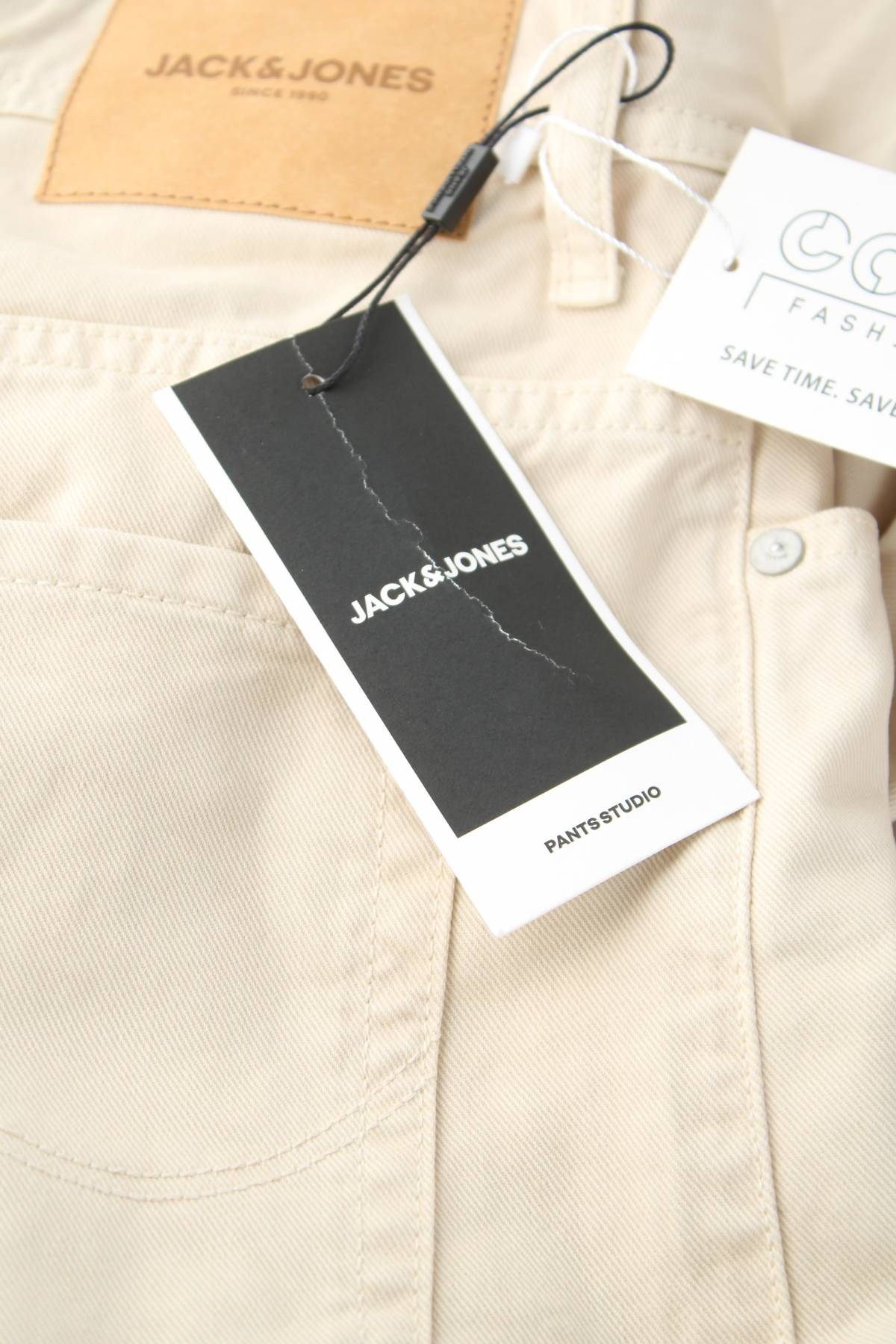 Ανδρικό σορτσάκι Jack & Jones3 - Contourshop.gr Ανδρικό σορτσάκι Jack & Jones3