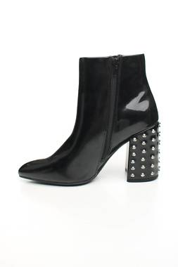 Дамски боти Steve Madden2