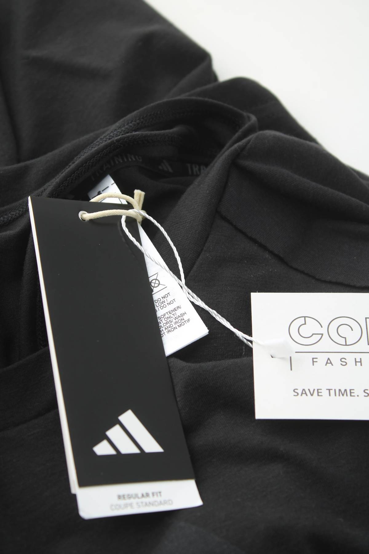 Γυναικείο αθλητικό t-shirt Adidas3 - Contourshop.gr Γυναικείο αθλητικό t-shirt Adidas3