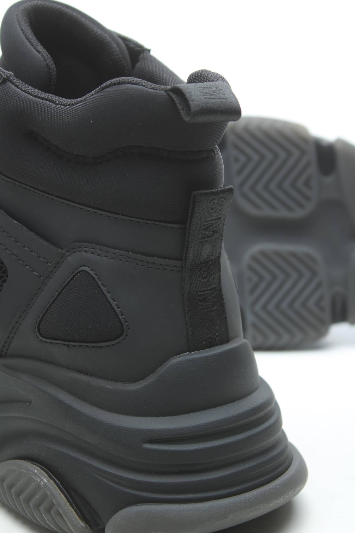 Αθλητικά παπούτσια Steve Madden5