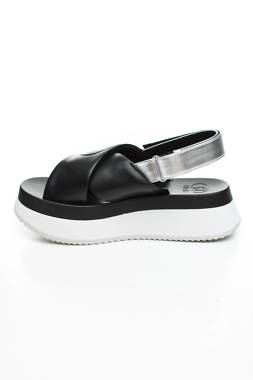 Σανδάλια Liu Jo2 - Contourshop.gr Σανδάλια Liu Jo2