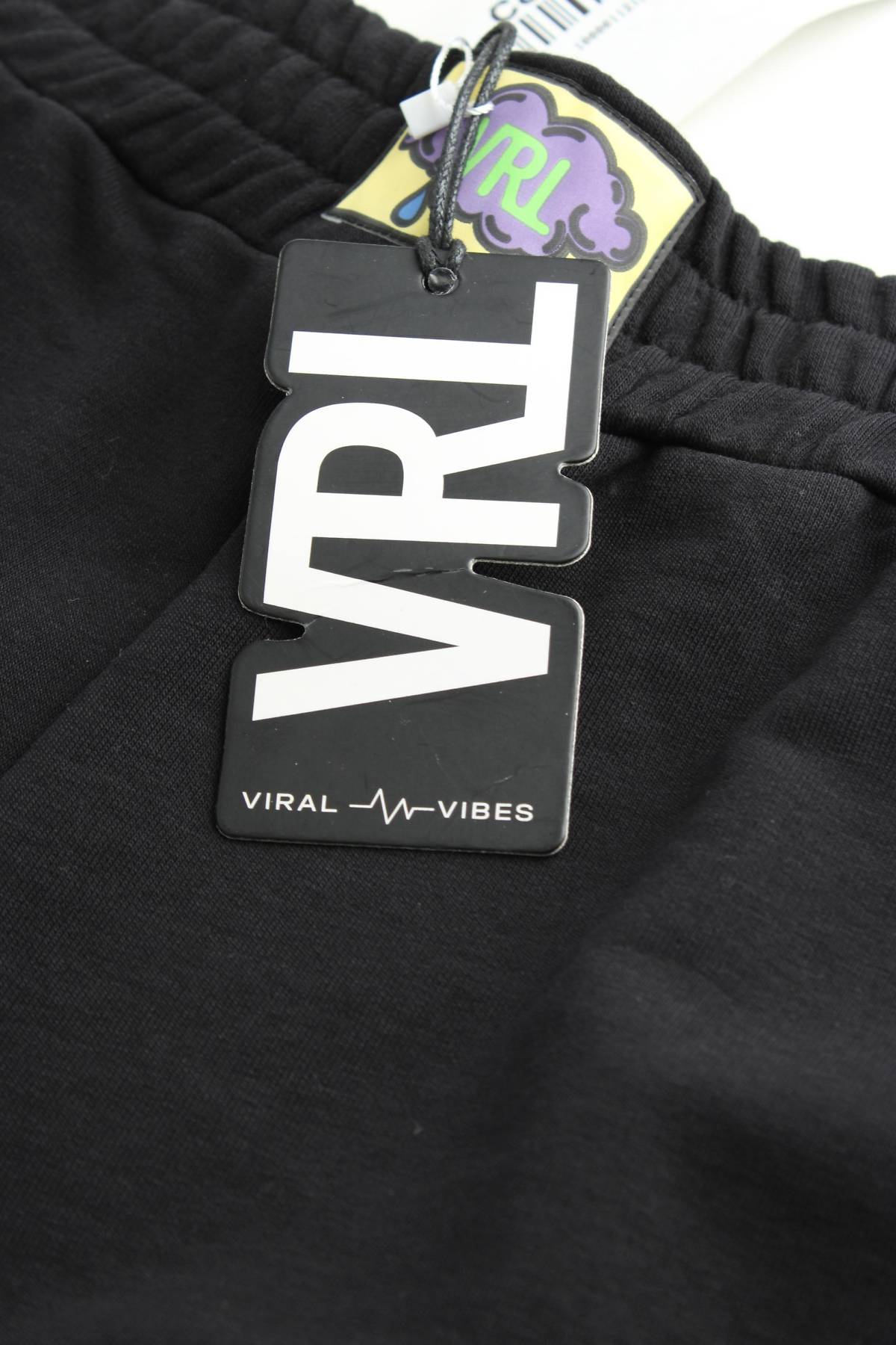 Дамски къс панталон Viral Vibes3