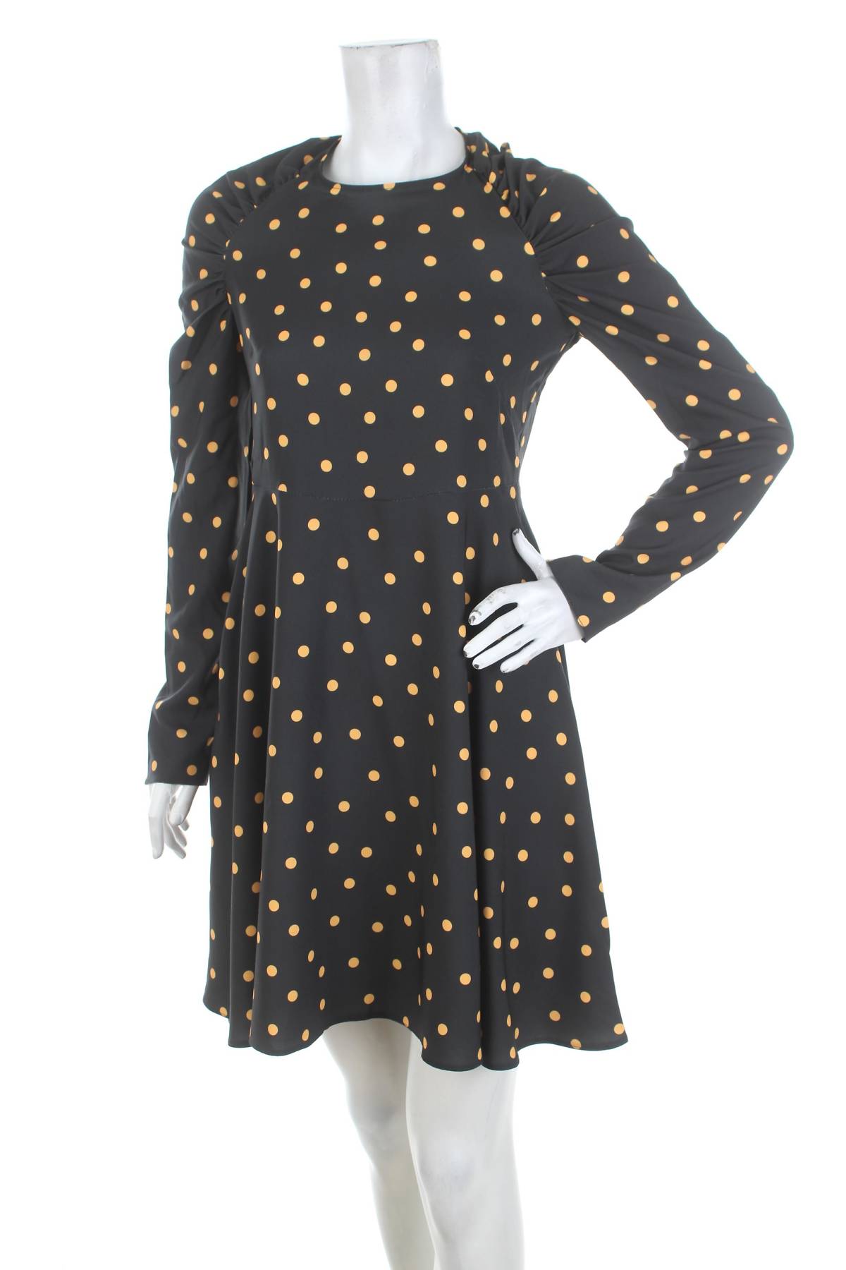 Φορέματα Closet London1