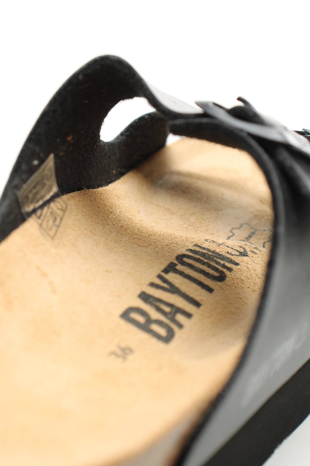 Чехли Bayton5 - Contour.bg Чехли Bayton5