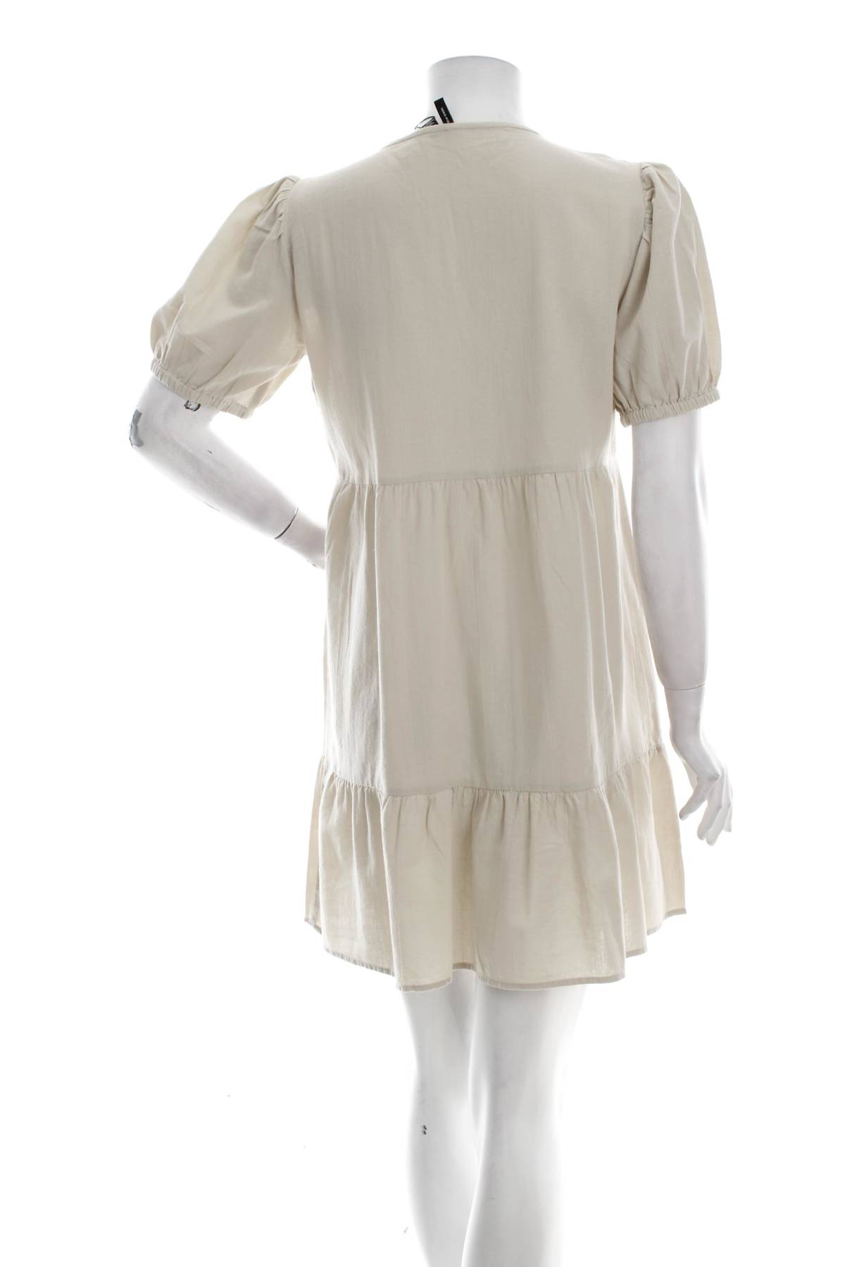 Рокля Vero Moda2