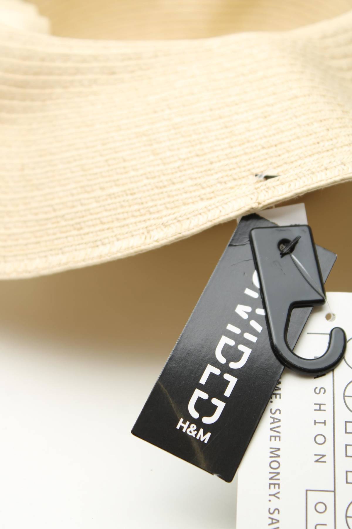 Шапка H&M Divided3