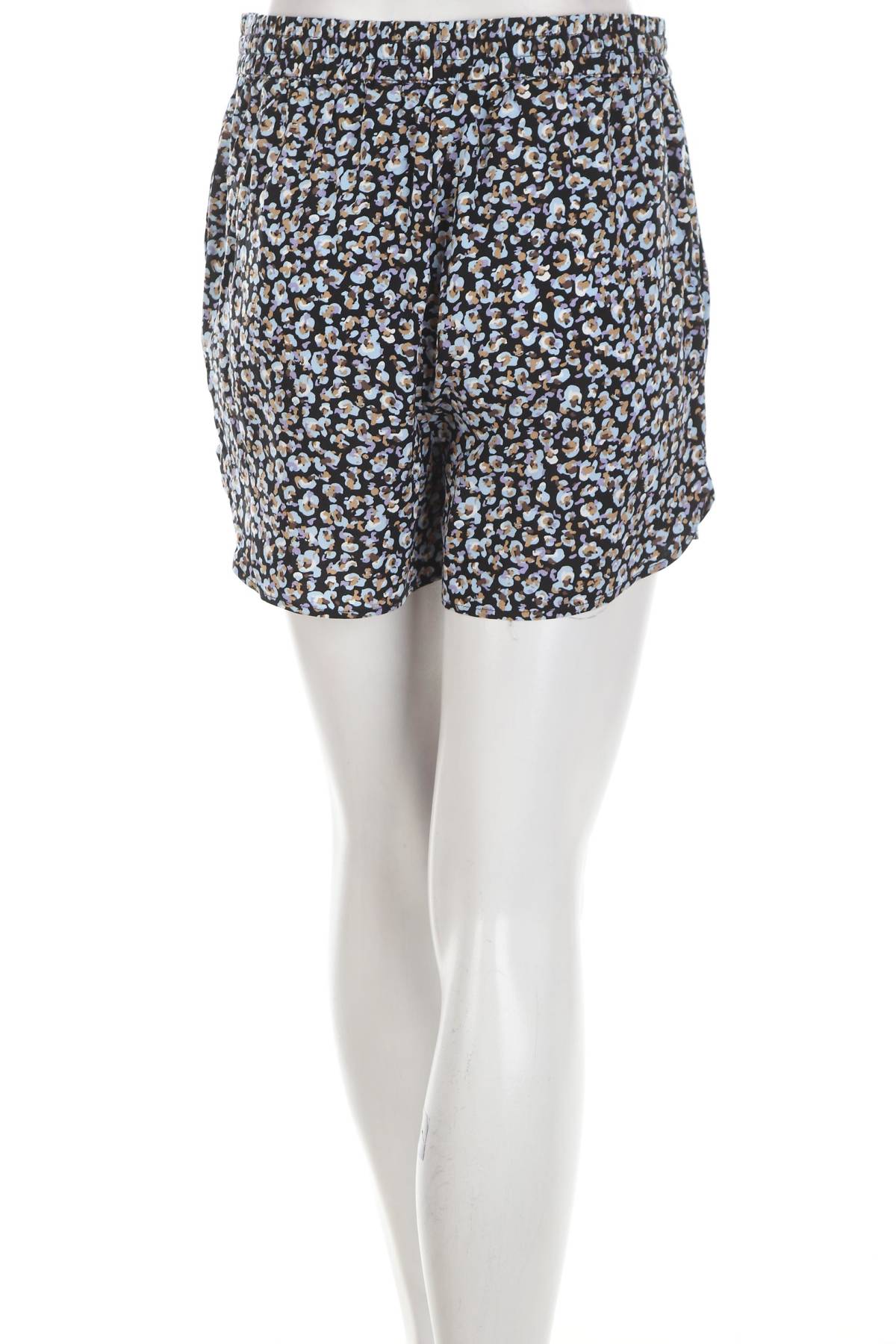 Дамски къс панталон Vero Moda2 - Contour.bg Дамски къс панталон Vero Moda2