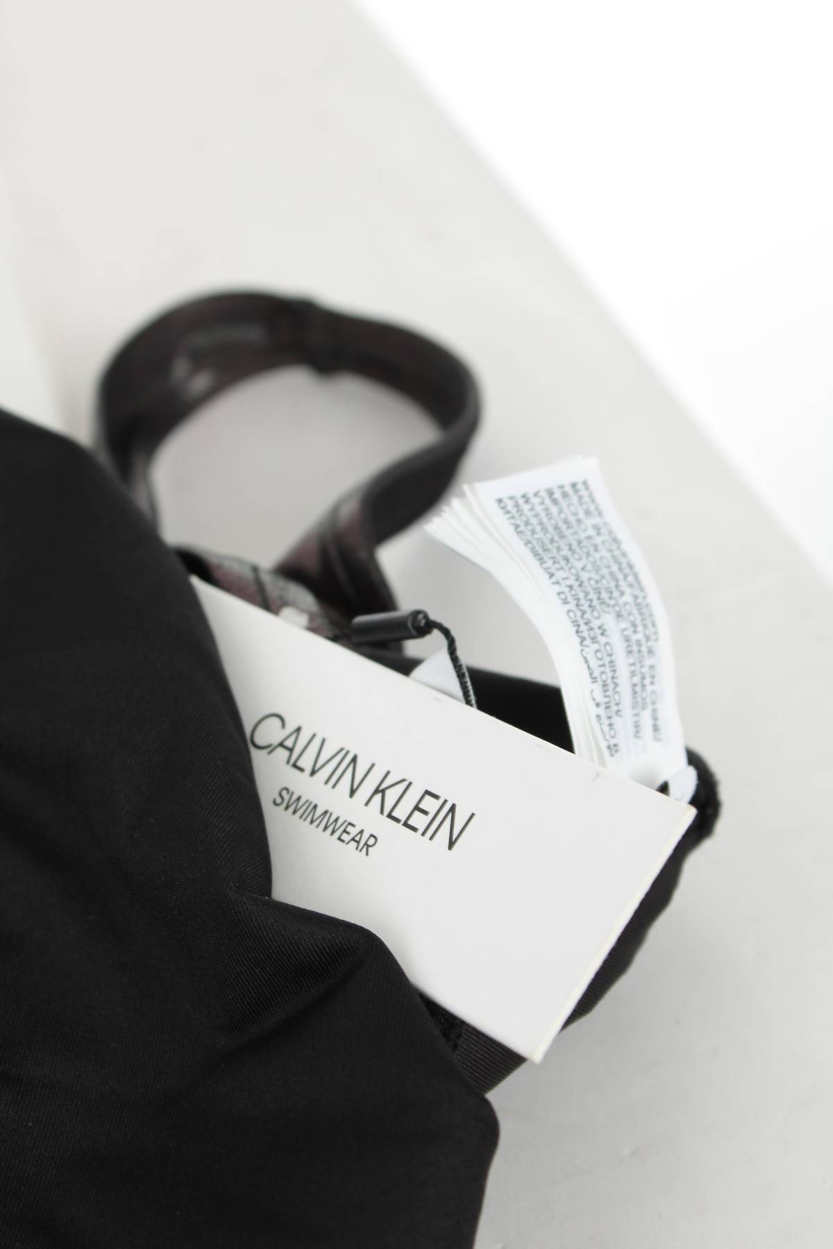 Бански костюм Calvin Klein3 - Contour.bg Бански костюм Calvin Klein3