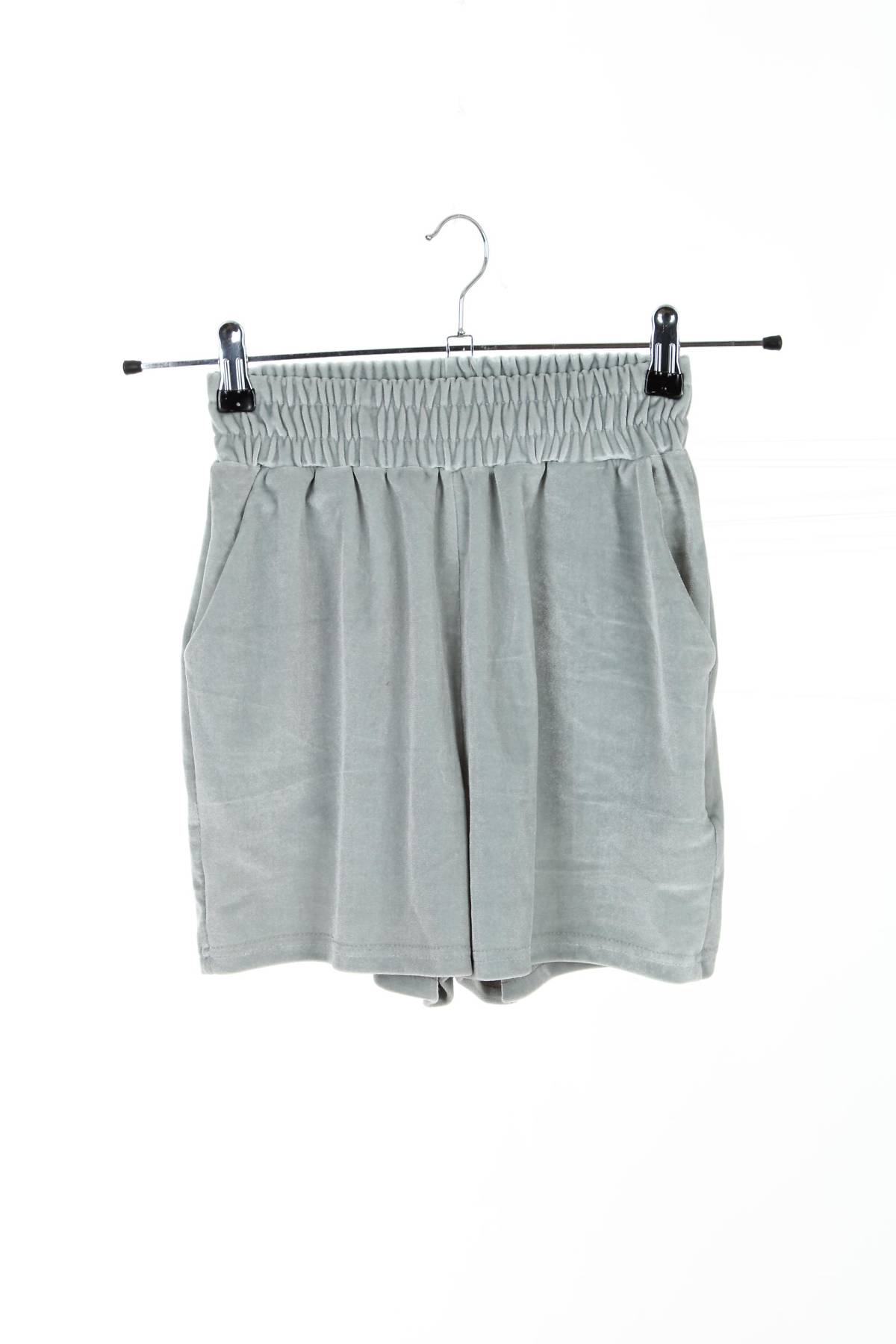 Дамски къс панталон Lola Liza1