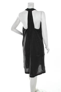 Рокля Superdry2