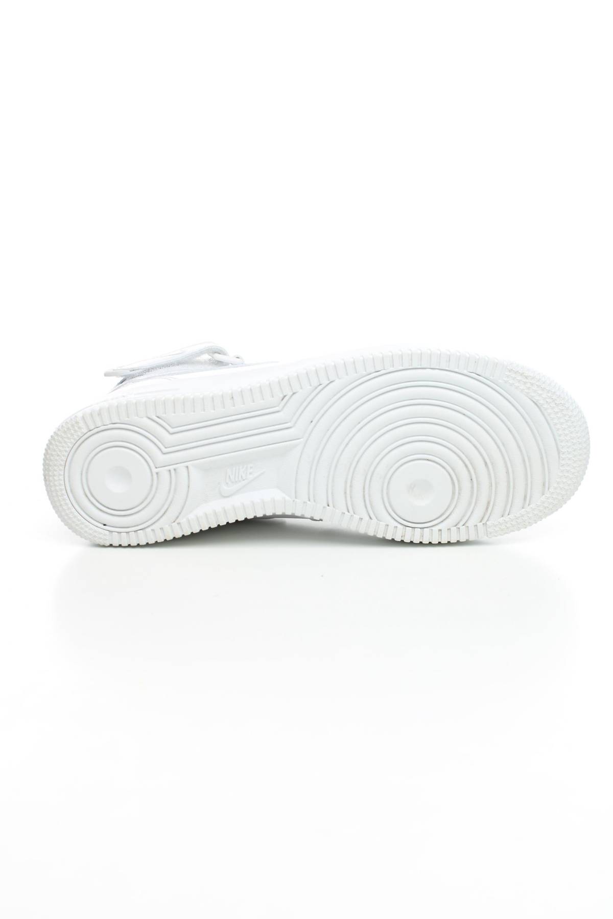 Кецове Nike Air Force4