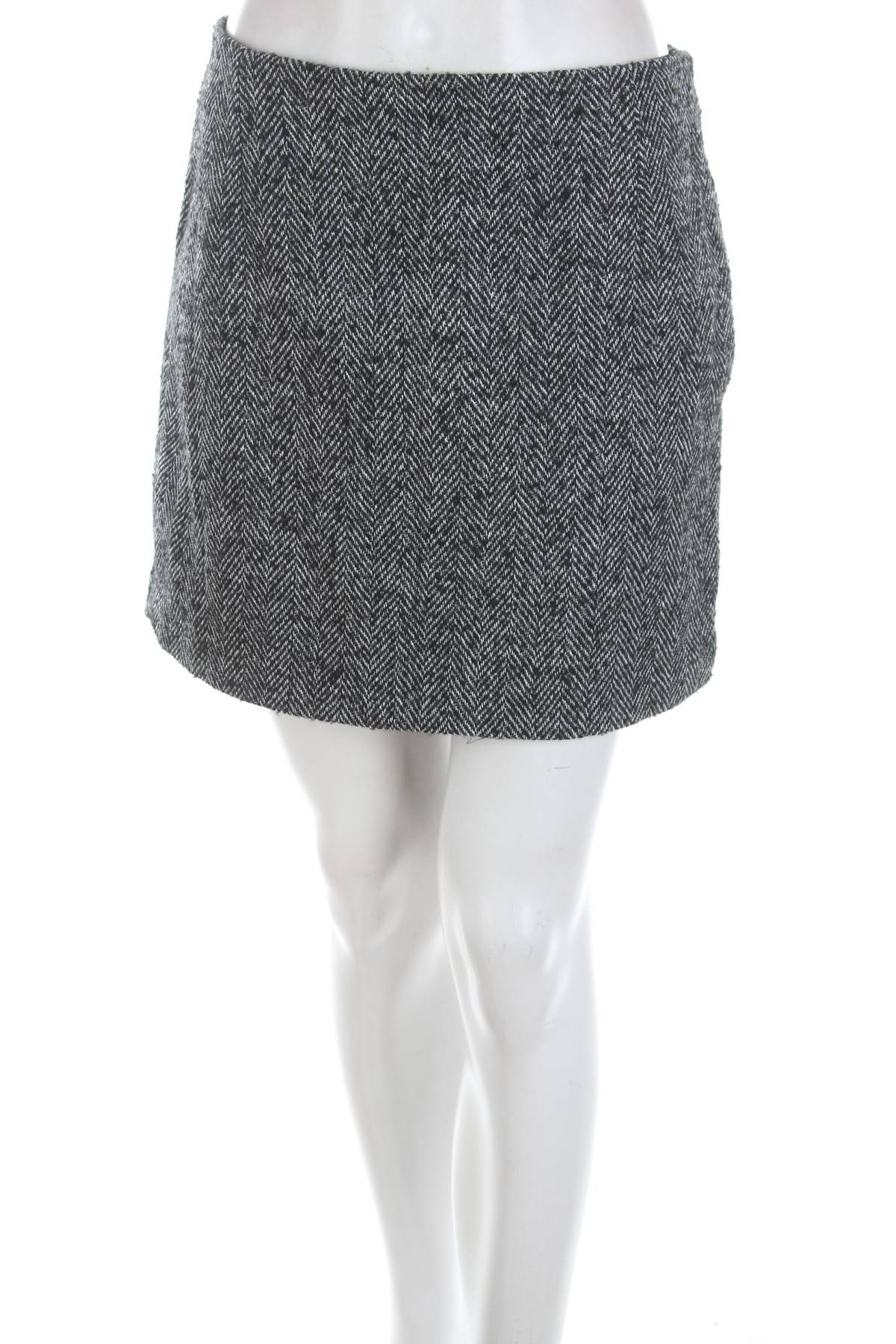 Пола H&M1 - Contour.bg Пола H&M1
