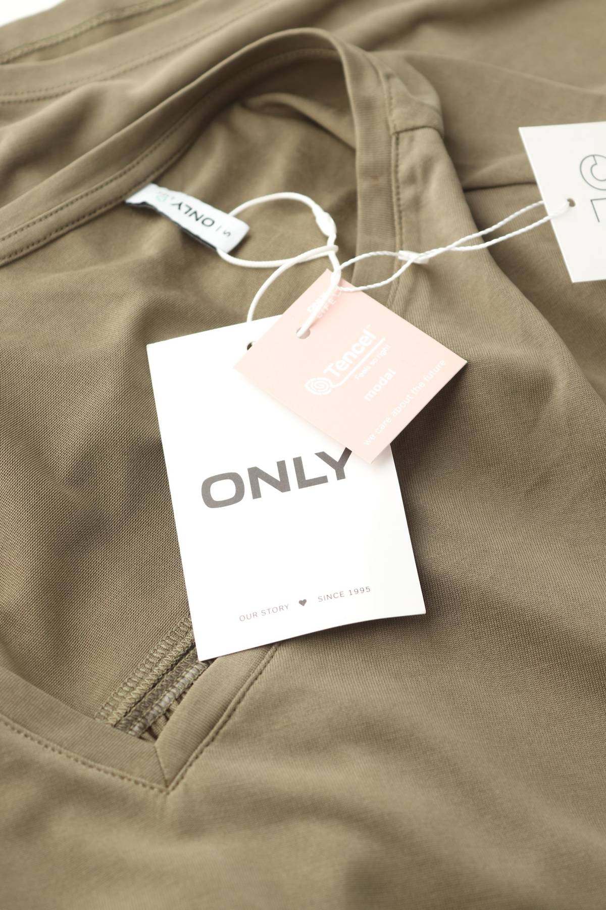 Γυναικεία μπλούζα Only3 - Contourshop.gr Γυναικεία μπλούζα Only3